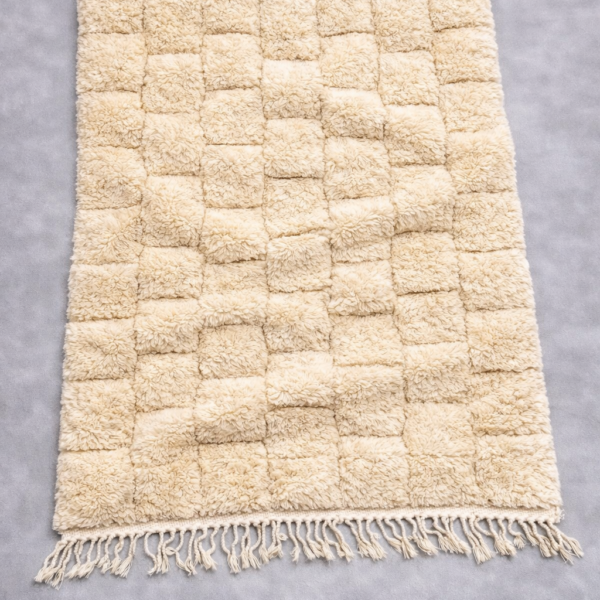 Alternative view of Beni Mrirt Rug – Premium Ivory tufted wool Rug