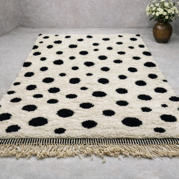 Alternative view of Beni Mrirt Rug – Black Doted Rug