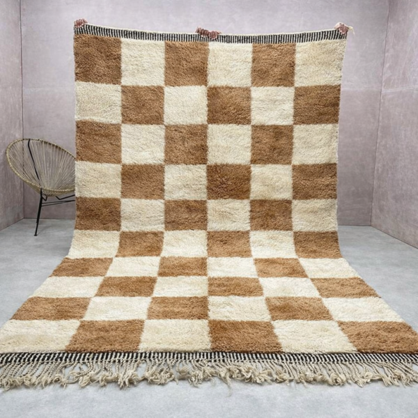 Beni Mrirt Rug – Premium checkered Ivory and Brown Carpet