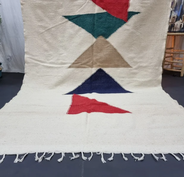 Alternative view of ALIA Ivory, Red And Green – Zanafi Kilim Rug 6×10