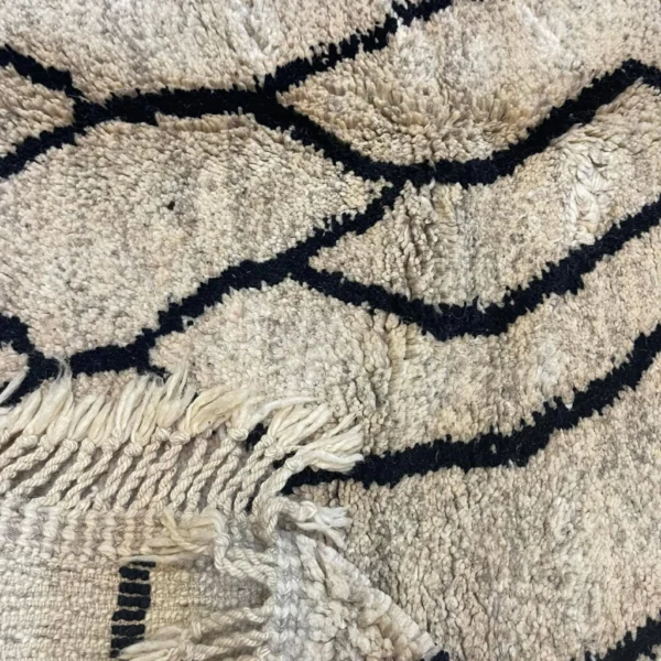 Beni Mrirt Rug – Premium Geometric Ivory Taupe and Black Multicolor rug - Image 4