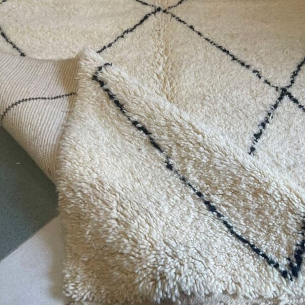 Beni Ourain Wool Rug – 5x8.4 ft Ivory Beige Diamond Geometric Carpet - Image 5