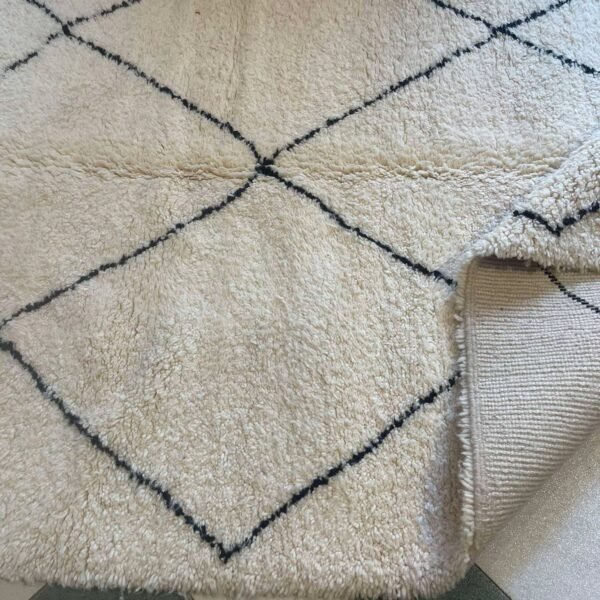 Beni Ourain Wool Rug – 5x8.4 ft Ivory Beige Diamond Geometric Carpet - Image 7