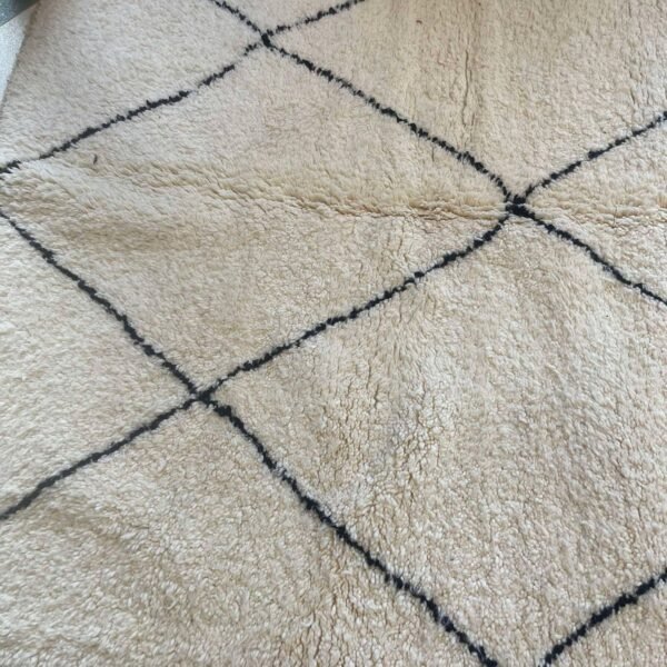 Beni Ourain Wool Rug – 5x8.4 ft Ivory Beige Diamond Geometric Carpet - Image 12