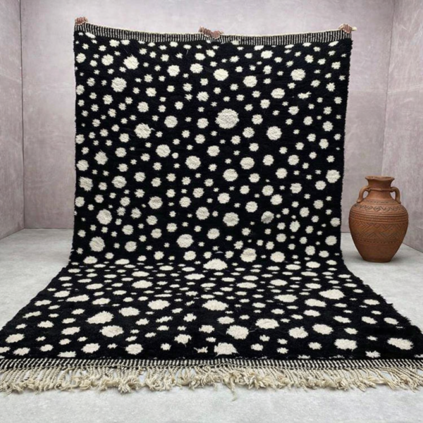 Beni Mrirt Wool Rug – Premium Black and white dotted Luxury Berber carpet