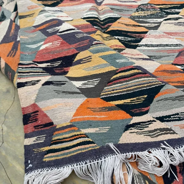 Taznakht Kilim Wool Rug – 4.7x8 ft Colorful funky Abstract Hanbl Carpet - Image 8