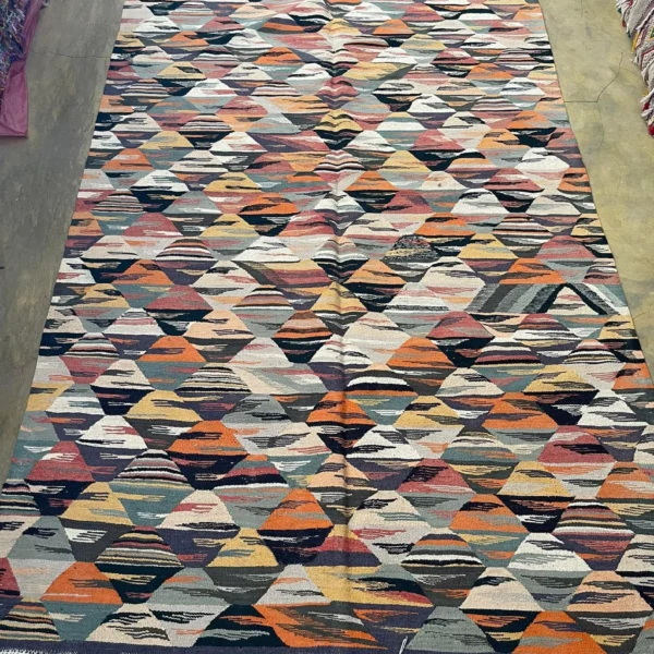 Alternative view of Taznakht Kilim Wool Rug – 4.7x8 ft Colorful funky Abstract Hanbl Carpet