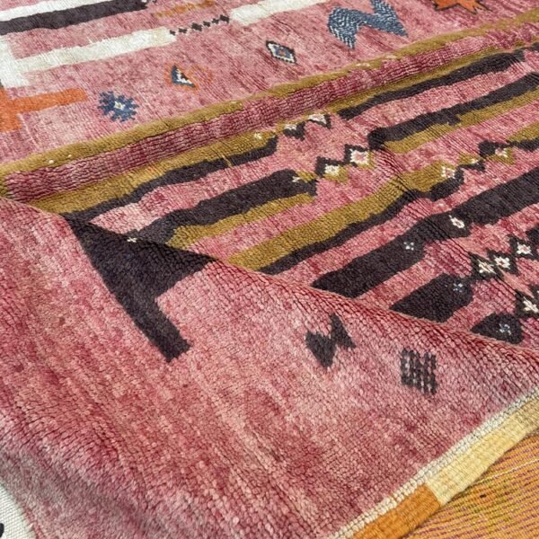 Vintage Style Beni mguild Wool Rug – 5.5x9 ft Tribal Geometric colorful Abstract pink Carpet - Image 8