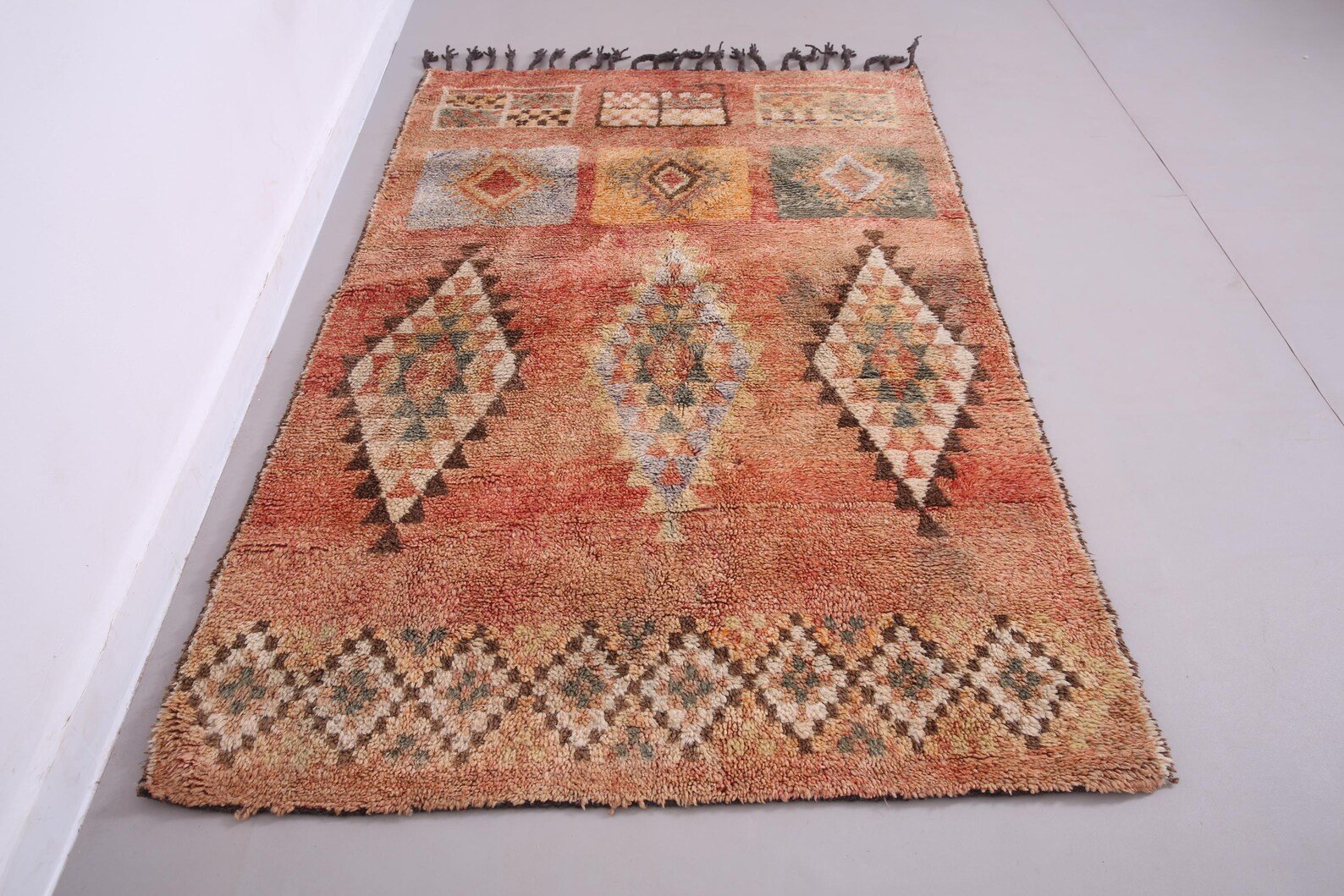 Vintage Style Beni mguild Rug – 4.4x7 ft Tribal Geometric colorful Carpet - Image 3