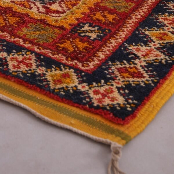 Taznakht  Wool Rug – 5.4x8.2 ft Colorful Sheep wool  Geometric Abstract motifs Carpet - Image 5